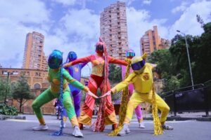 Los Cotopla Boyz presentan “SADBOI”, una cumbia para el corazón medio roto